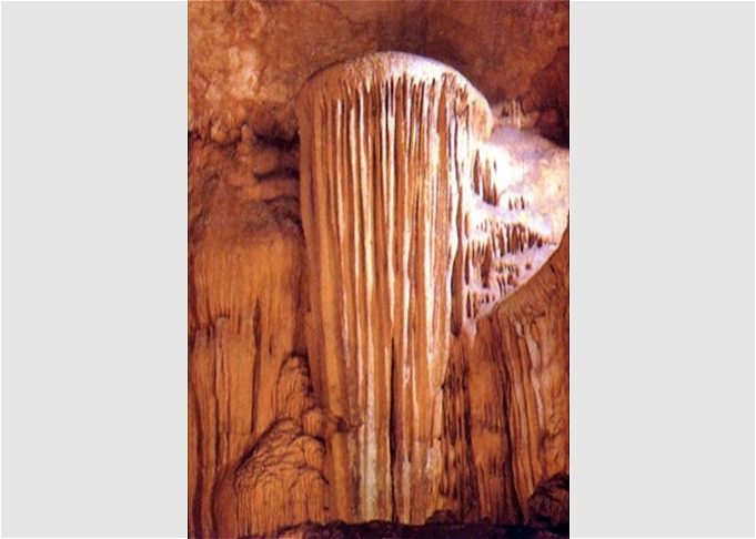 Bristol Caverns