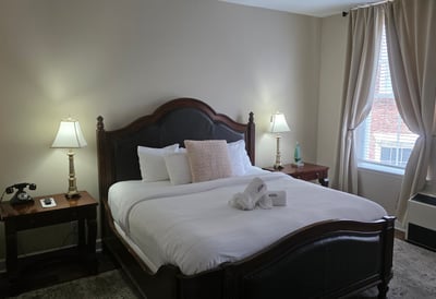 Superior 1 Queen room
